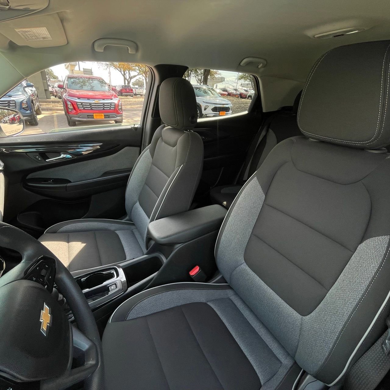 Used 2025 Chevrolet TrailBlazer LT image 22