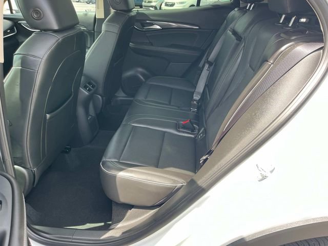 Used 2023 Buick Envision Essence AWD/4WD image 7