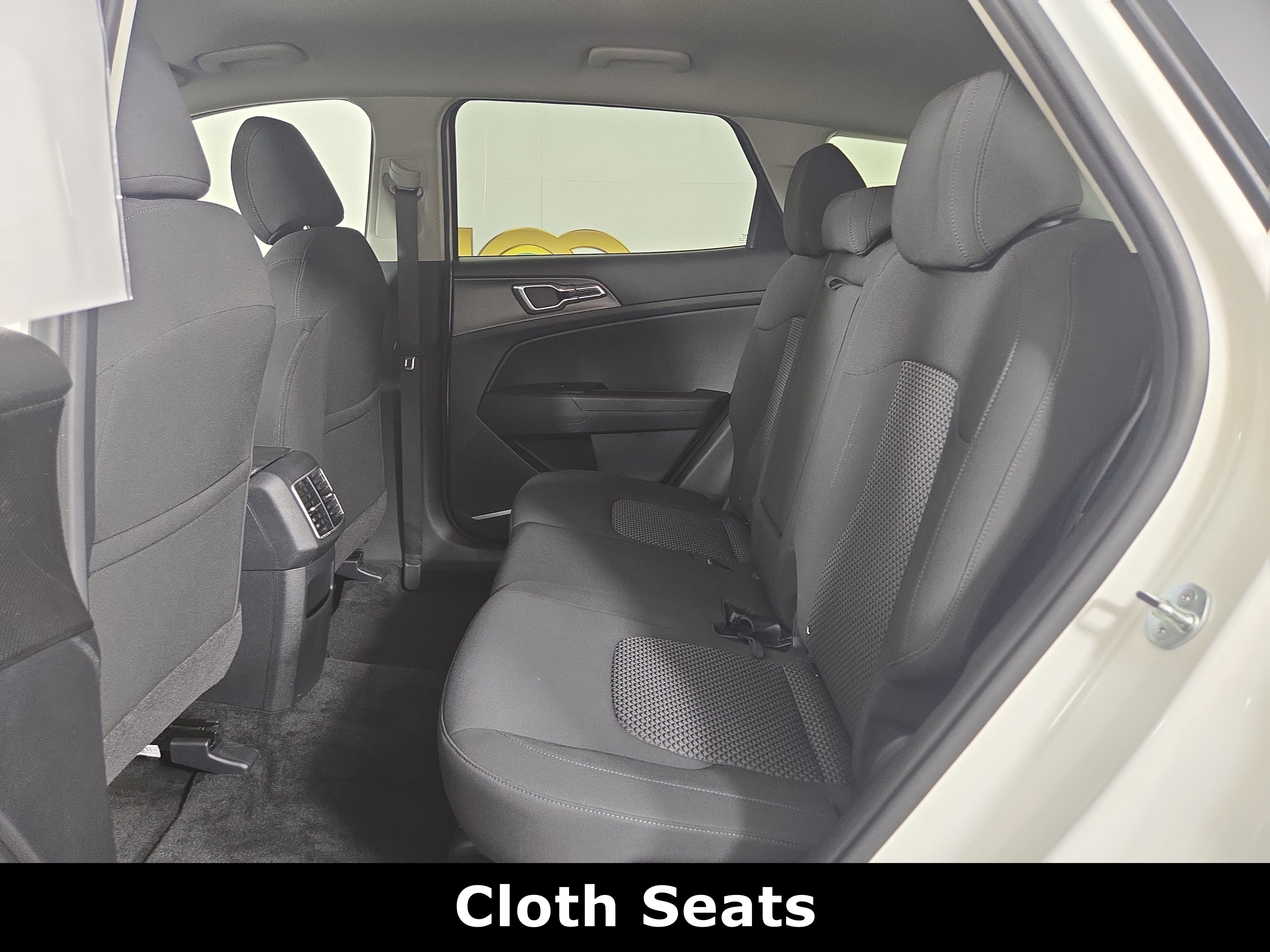 Used 2023 Kia Sportage LX AWD/4WD image 12