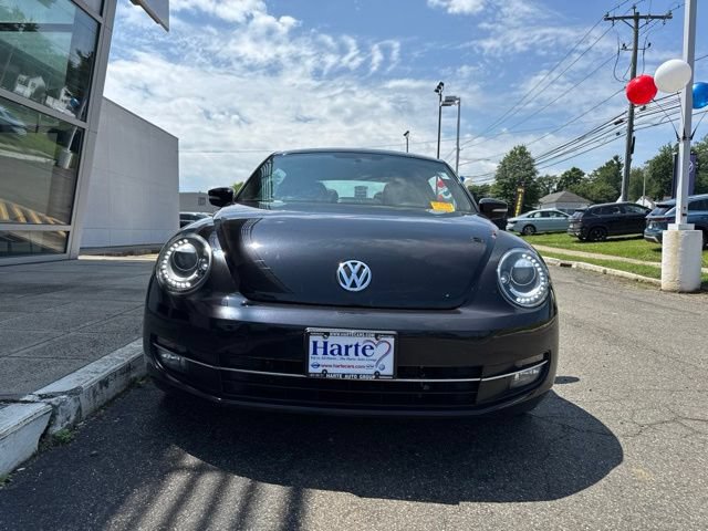 Used 2013 Volkswagen Beetle 2.0T FWD image 3