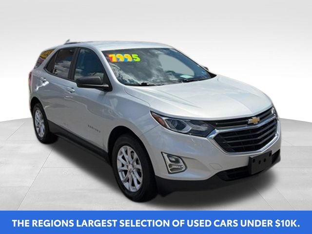 Used 2021 Chevrolet Equinox LS w/ LS Convenience Package AWD/4WD image 2