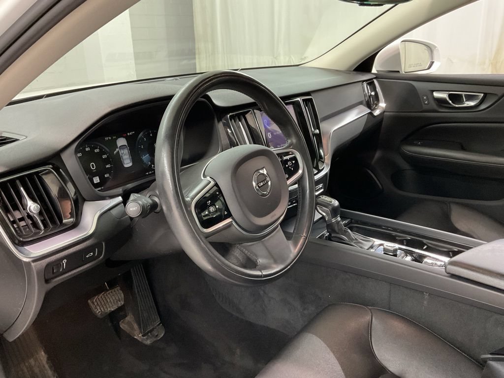 Used 2020 Volvo S60 T5 Momentum w/ Protection Package Premier FWD image 17