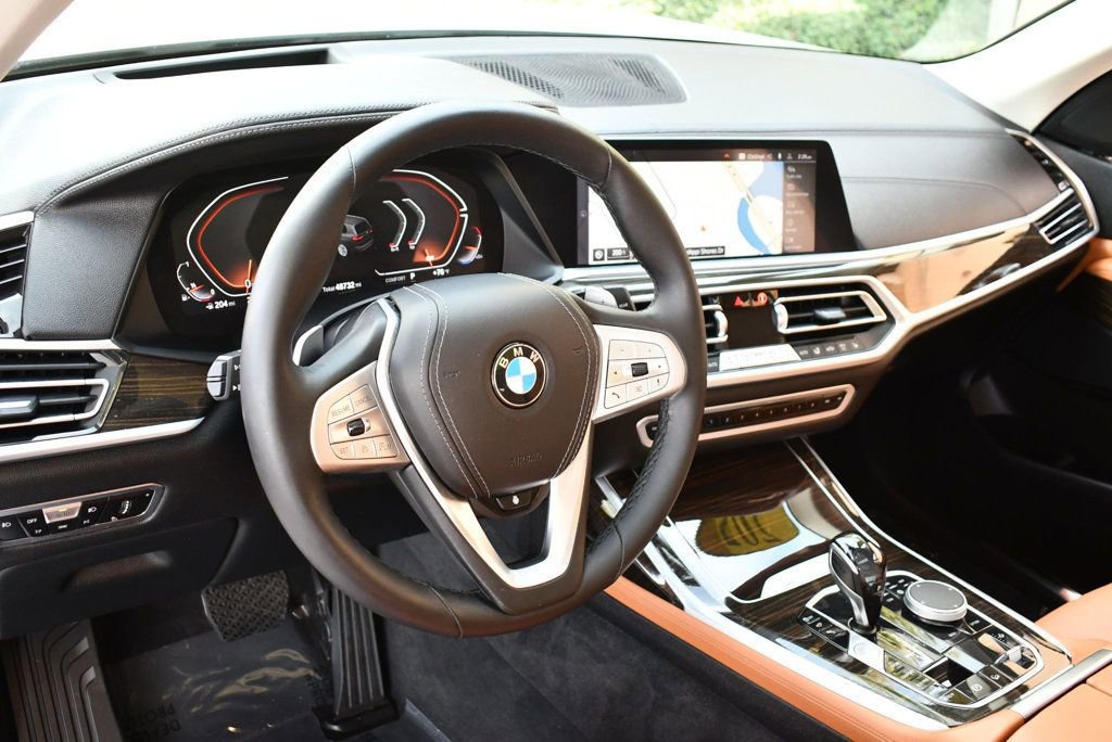 Used 2021 BMW X7 xDrive40i w/ Premium Package 2 image 42