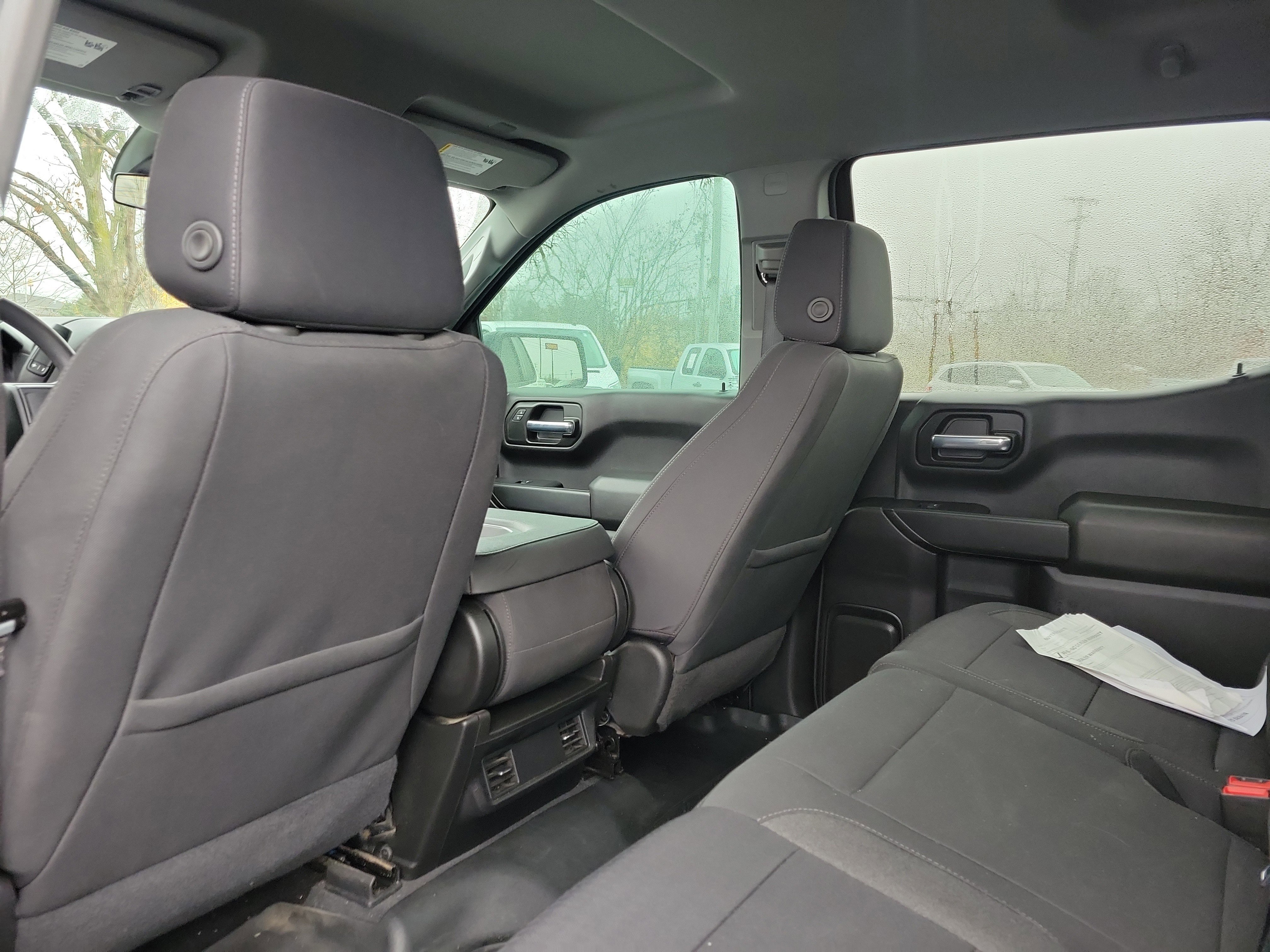 Used 2022 Chevrolet Silverado 1500 Custom image 14
