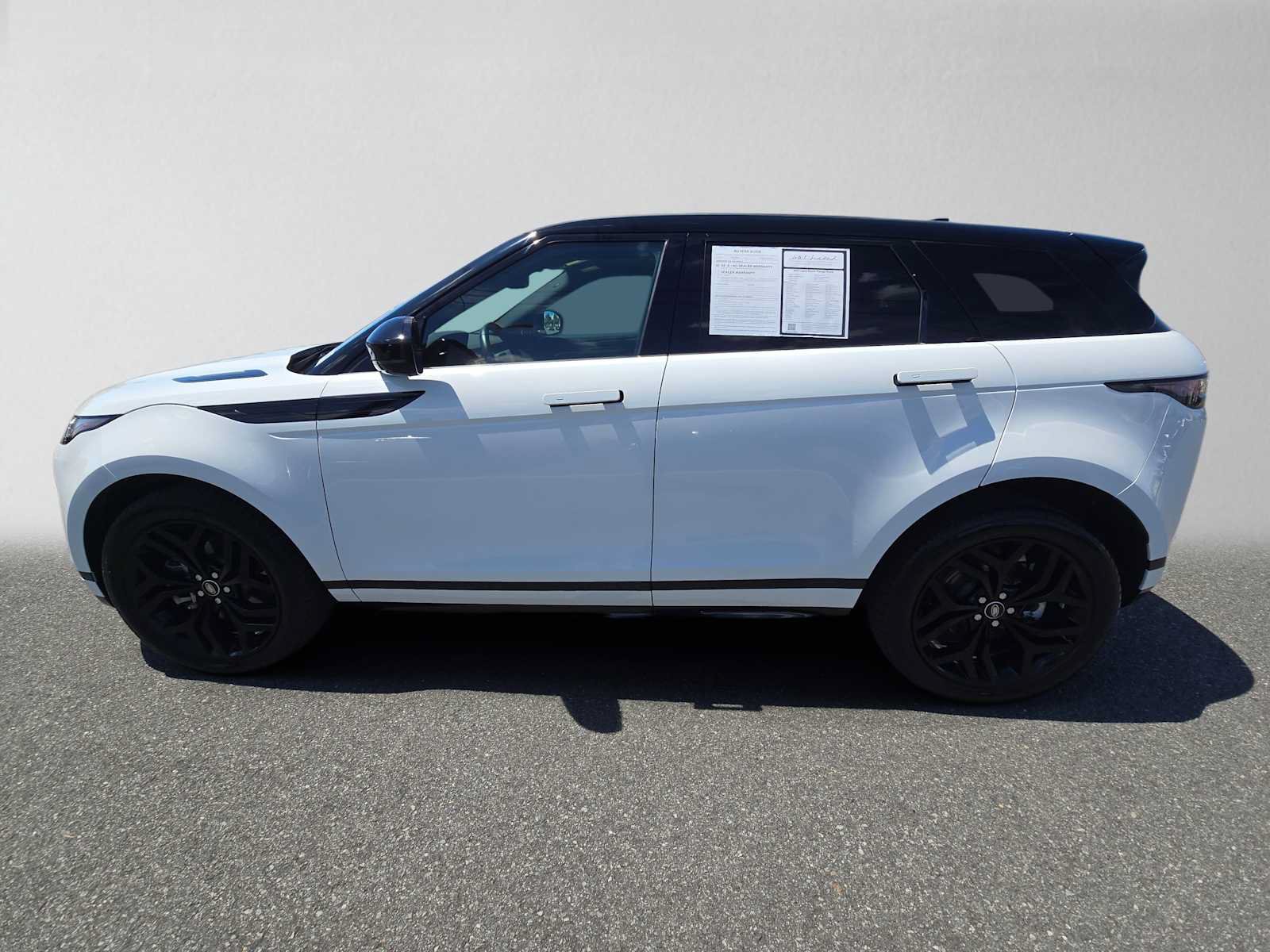Used 2023 Land Rover Range Rover Evoque R-Dynamic SE AWD/4WD image 6