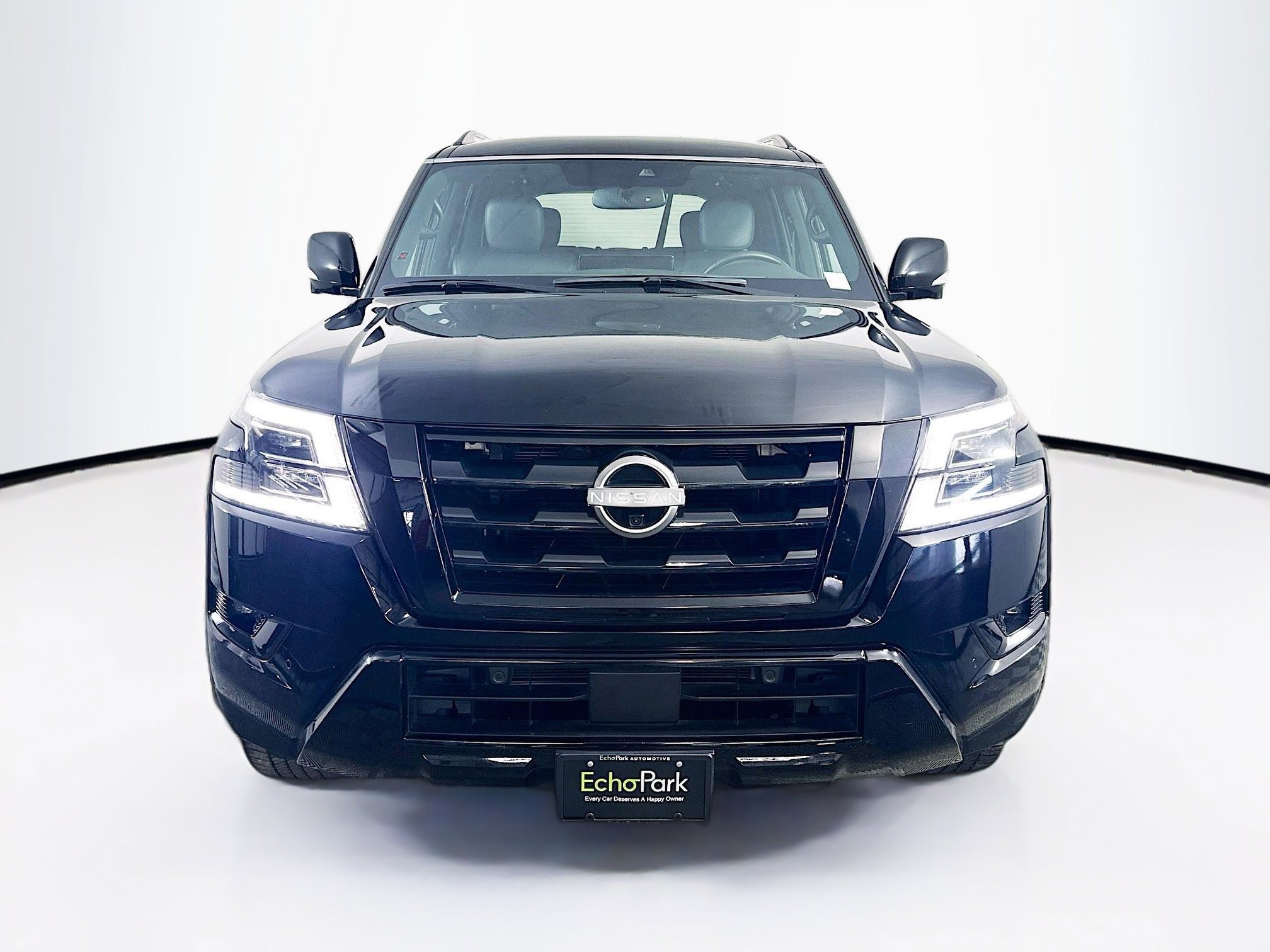 Used 2023 Nissan Armada SL w/ Midnight Edition Package image 2