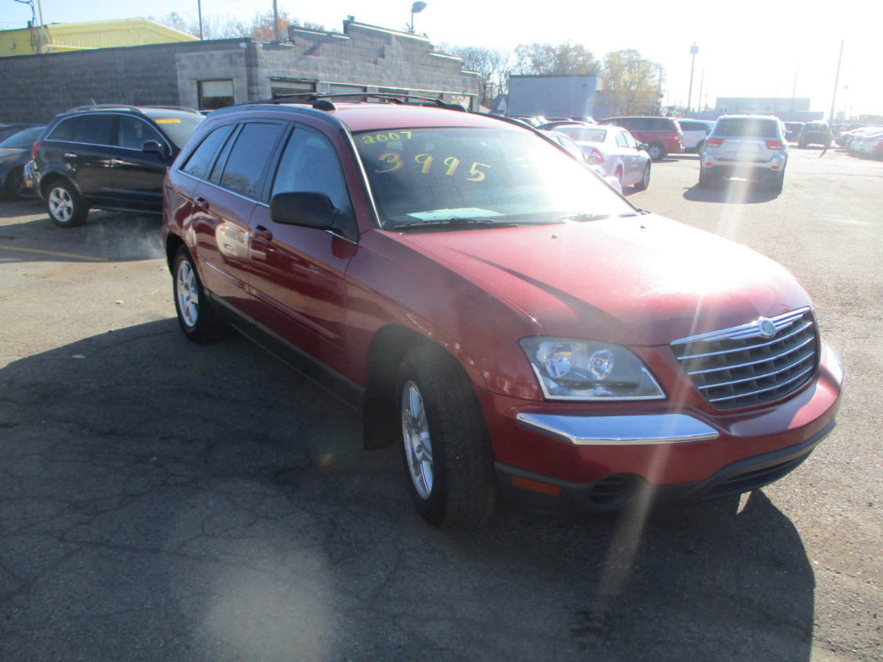 Used 2006 Chrysler Pacifica Touring FWD image 1