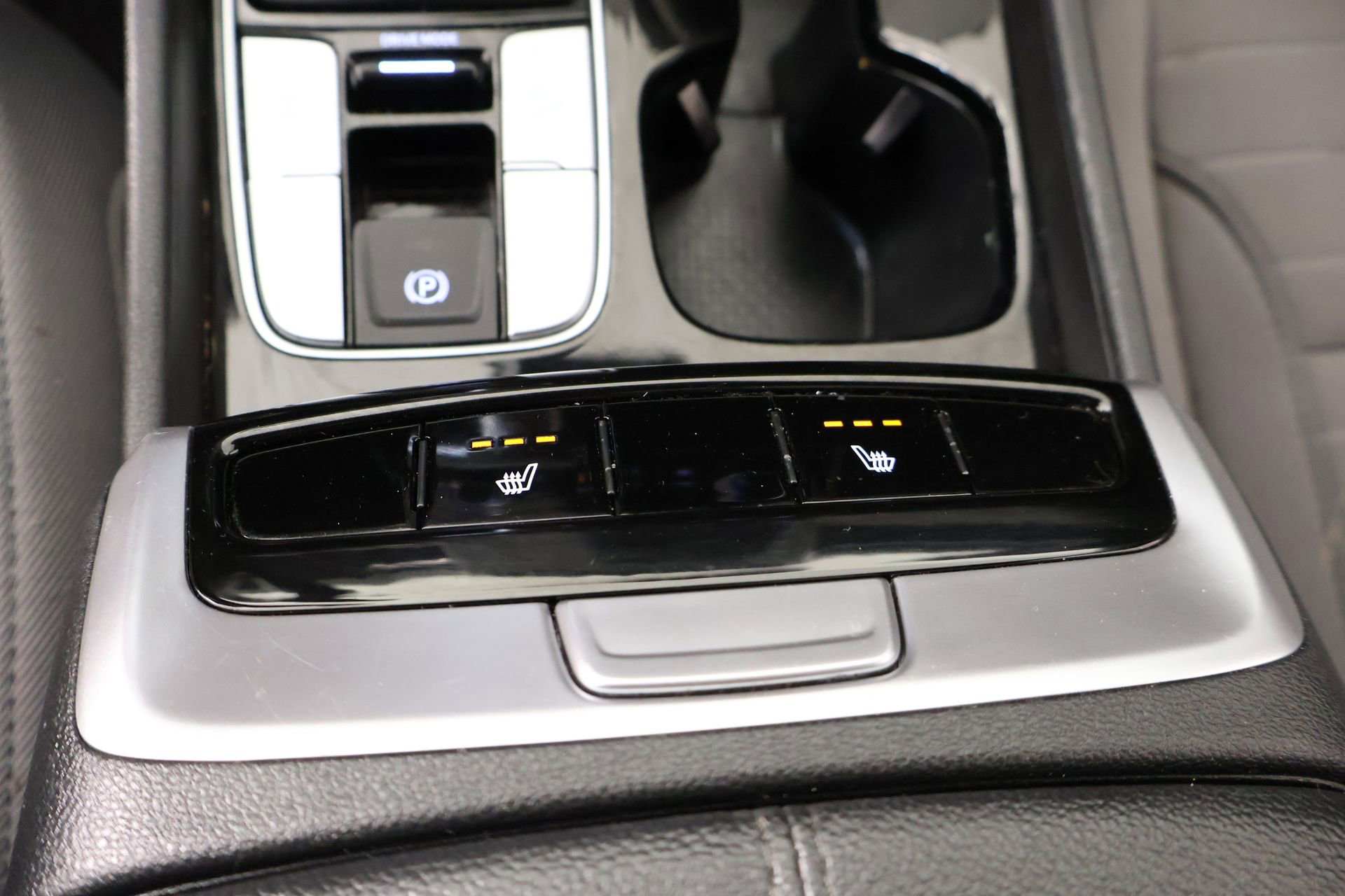 Certified 2023 Hyundai Santa Cruz SEL w/ Activity Package image 7