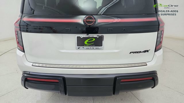 Used 2026 Nissan Armada PRO-4X w/ Captain's Chari Seat Package AWD/4WD image 11