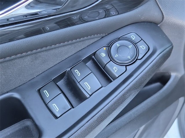 Used 2023 Chevrolet Traverse High Country w/ LPO, Floor Liner Package image 24