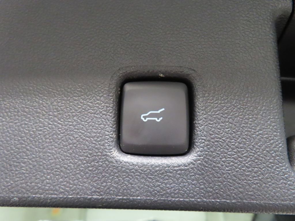 Used 2024 Ford Escape ST-Line image 31