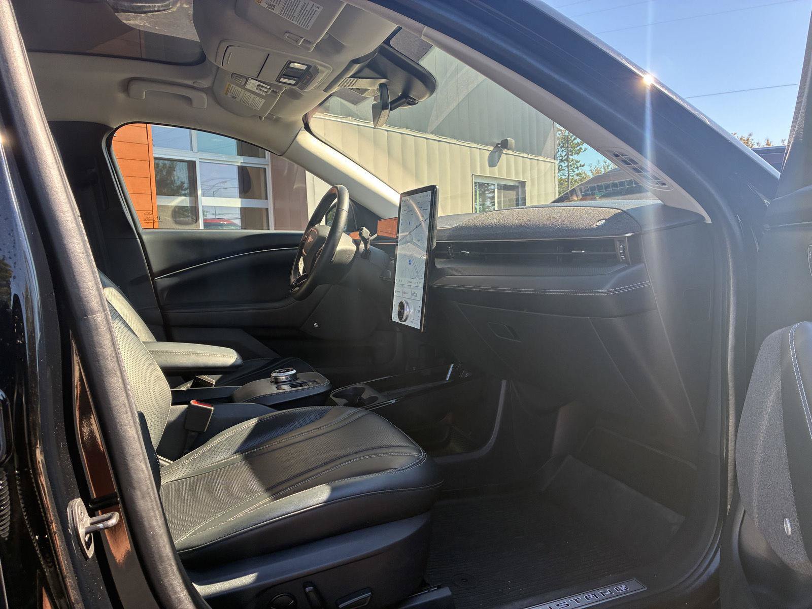 Used 2021 Ford Mustang Mach-E Premium RWD image 15