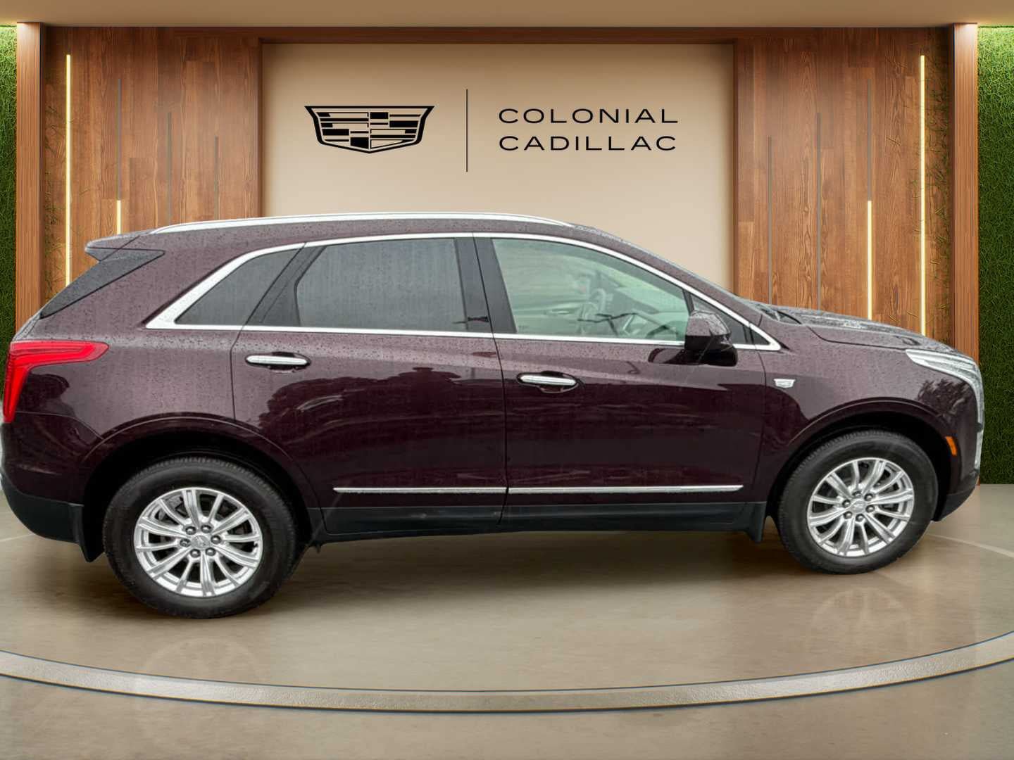 Used 2017 Cadillac XT5 Luxury AWD/4WD image 8