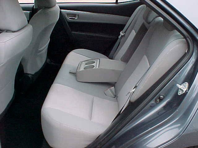 Used 2015 Toyota Corolla LE w/ Body Protection Package #1 FWD image 10