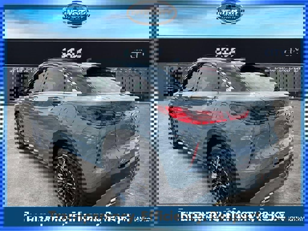 Used 2025 INFINITI QX55 Luxe w/ Cargo Package image 5