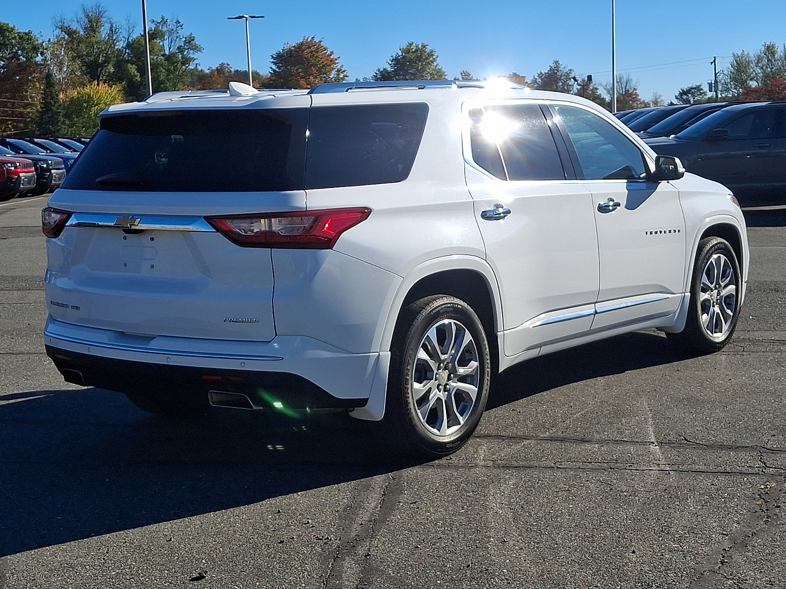 Used 2021 Chevrolet Traverse Premier AWD/4WD image 6