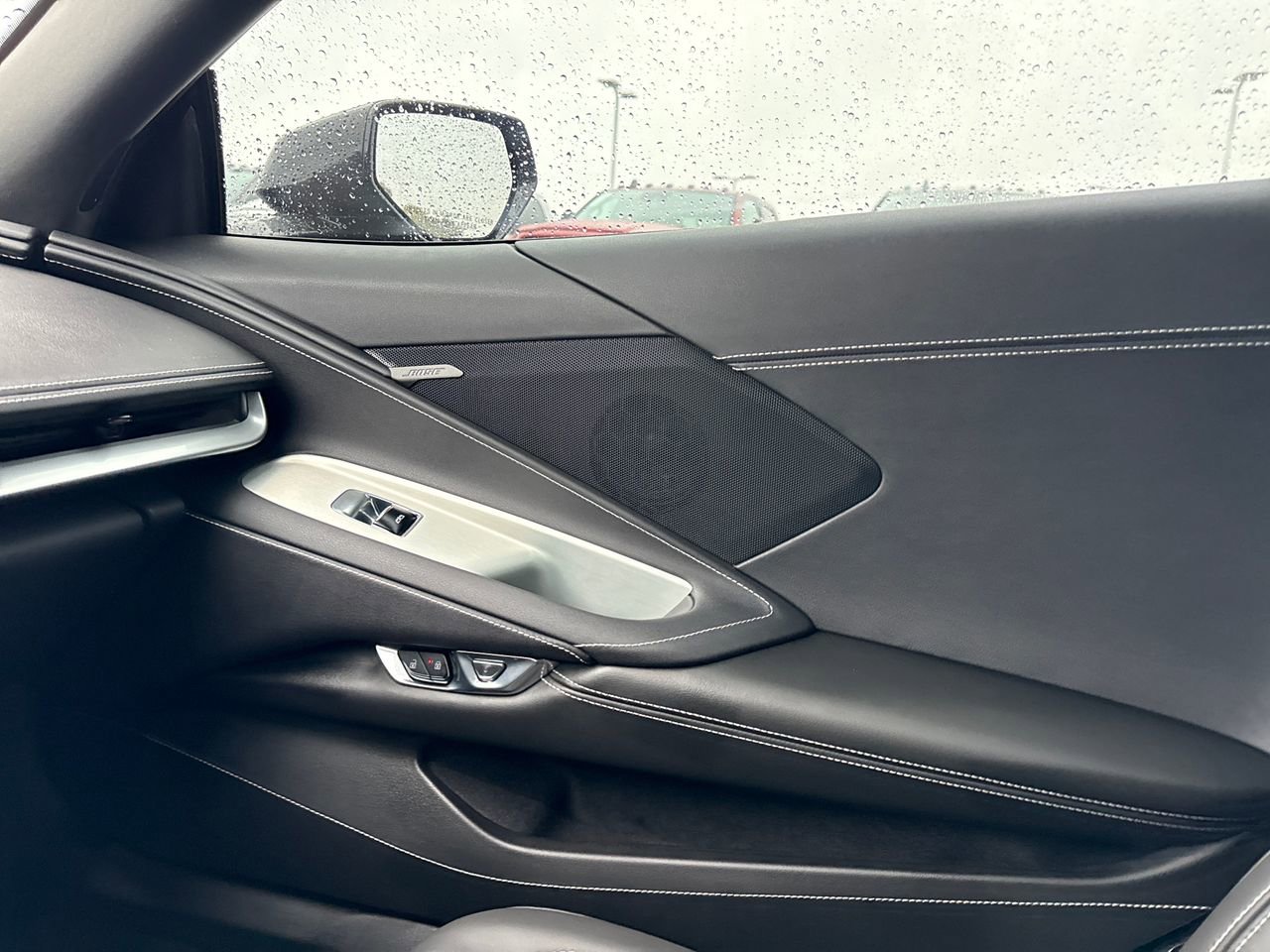 Used 2025 Chevrolet Corvette Stingray Coupe w/ 1LT image 19