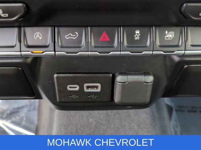 Used 2019 Chevrolet Silverado 1500 LT w/ All-Star Edition image 35