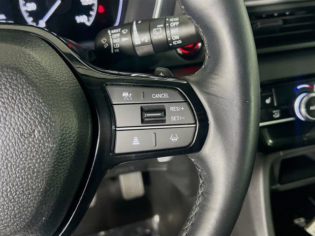 Used 2023 Honda Pilot Touring image 18