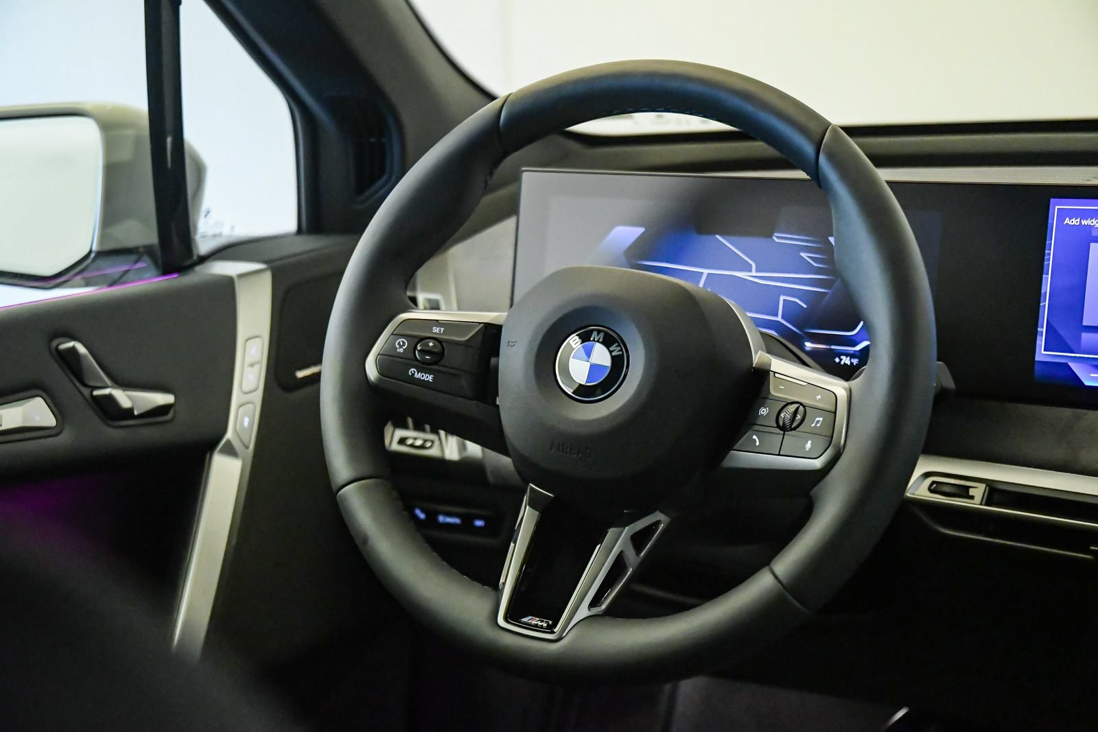 Used 2026 BMW iX xDrive60 w/ M Sport Package AWD/4WD image 13