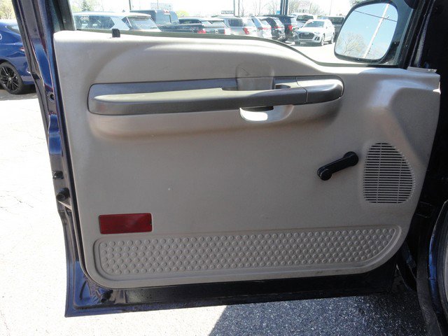 Used 2004 Ford F250 4x4 Regular Cab Super Duty image 10