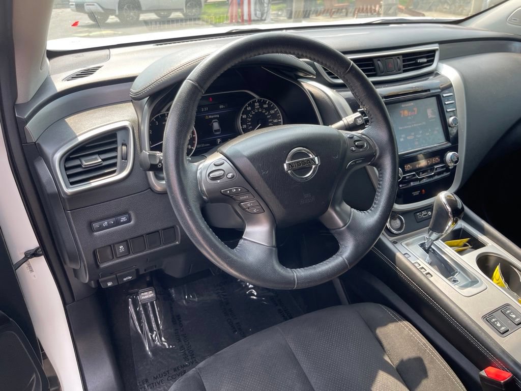 Used 2019 Nissan Murano SV w/ Premium Package AWD/4WD image 10
