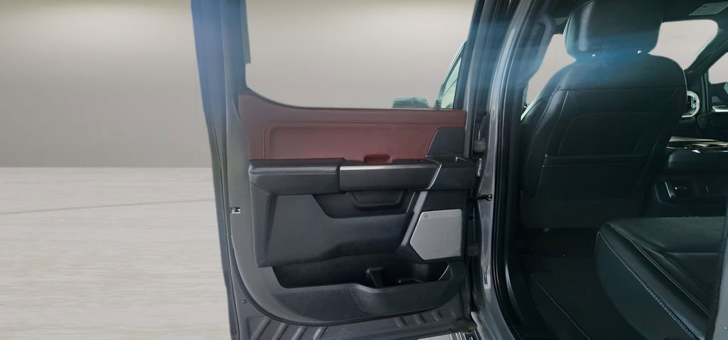 Used 2021 Ford F150 Lariat image 18