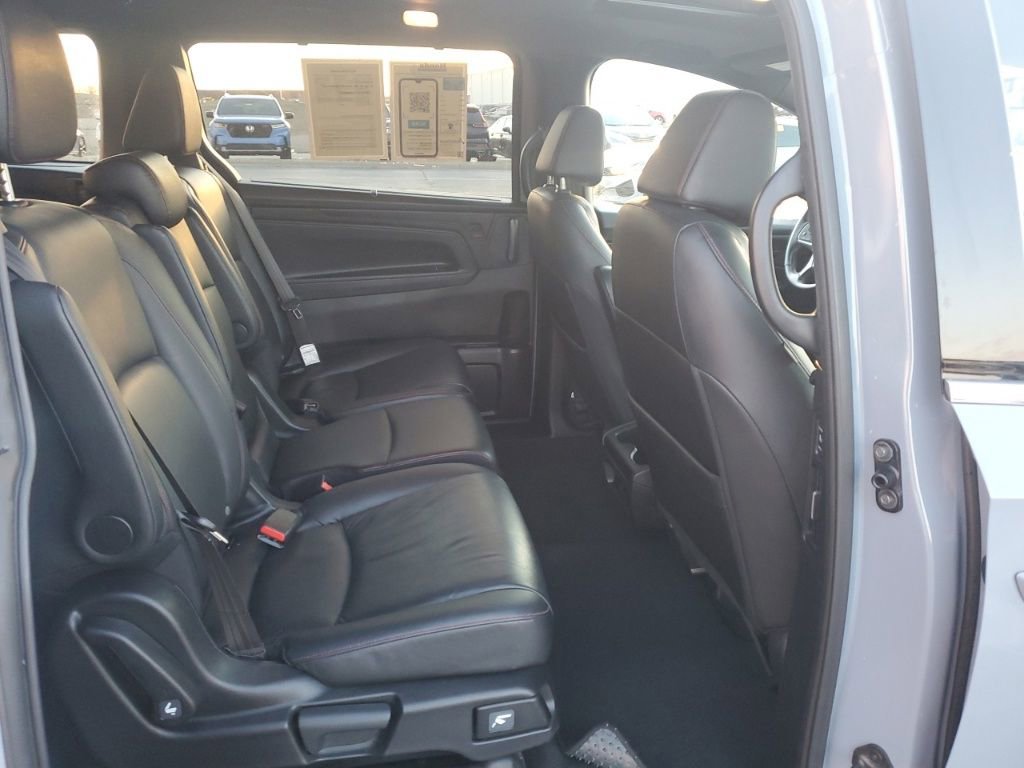Used 2024 Honda Odyssey Sport image 30