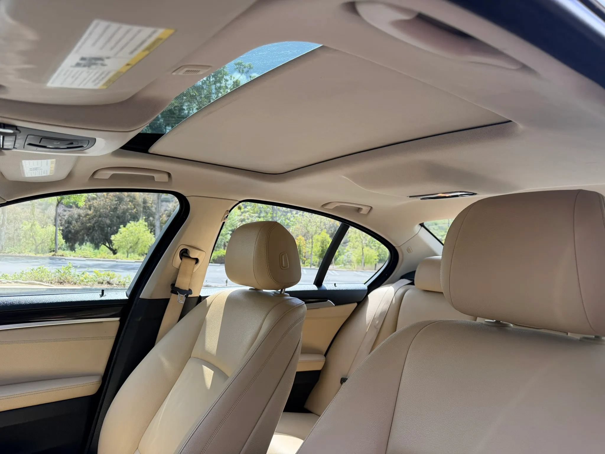 Used 2016 BMW 528i Sedan RWD image 14