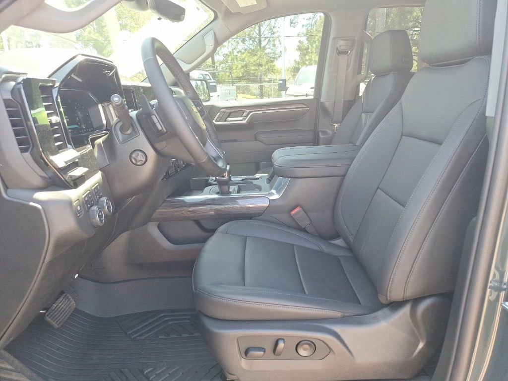 New 2026 Chevrolet Silverado 1500 LTZ w/ LTZ Premium Package image 15