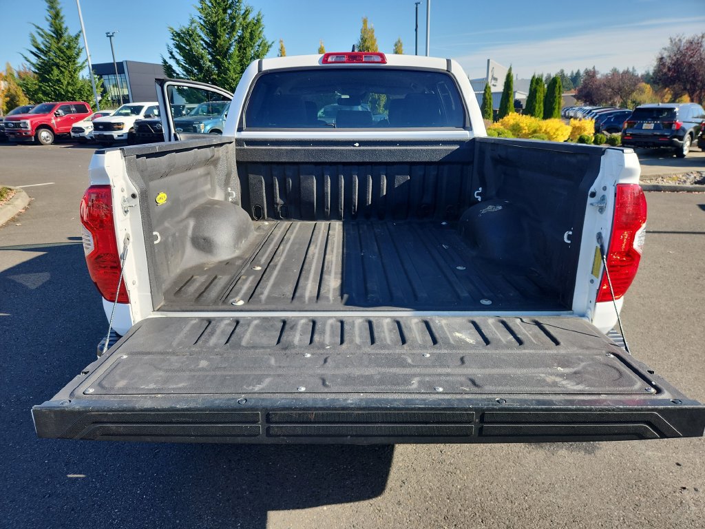 Used 2021 Toyota Tundra SR5 w/ TRD Off-Road Package AWD/4WD image 32
