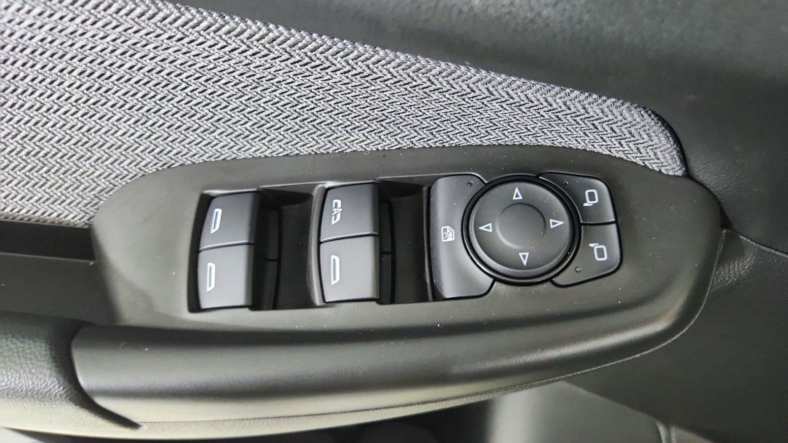 Used 2026 Chevrolet TrailBlazer LT AWD/4WD image 16