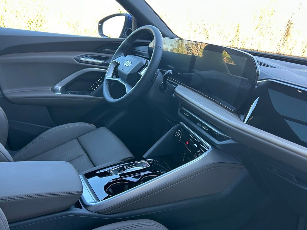 New 2025 Audi Q5 Premium Plus image 42