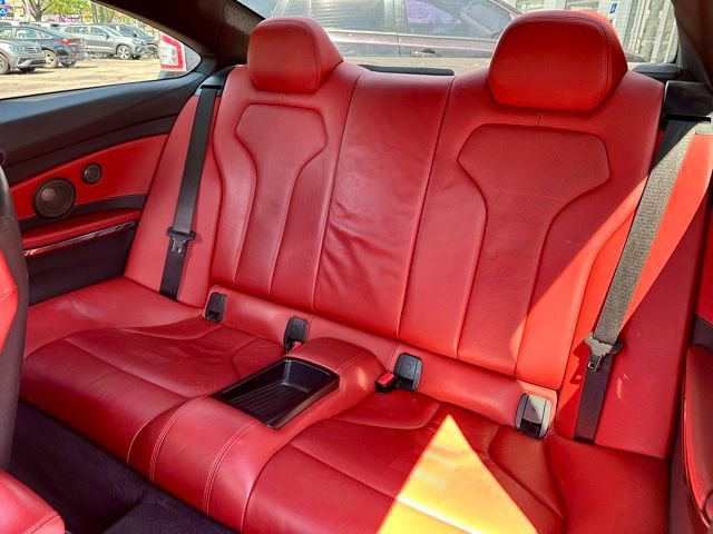 Used 2018 BMW M4 Coupe RWD image 19
