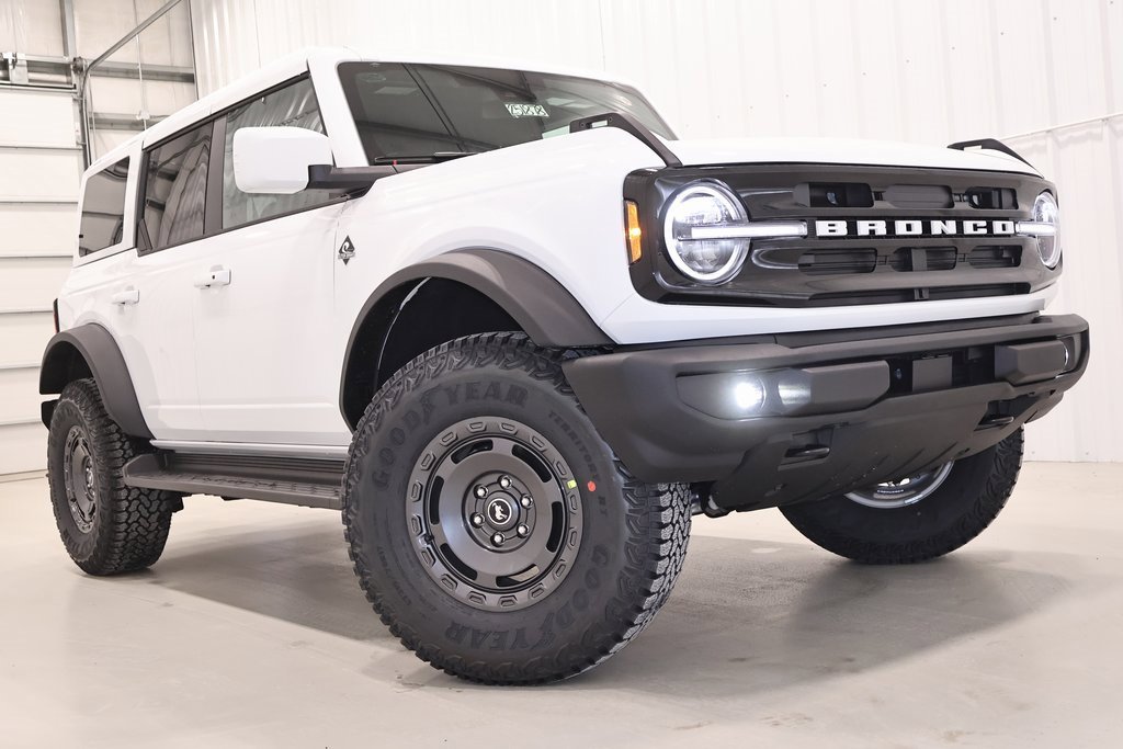 New 2025 Ford Bronco Outer Banks w/ Sasquatch Package image 30