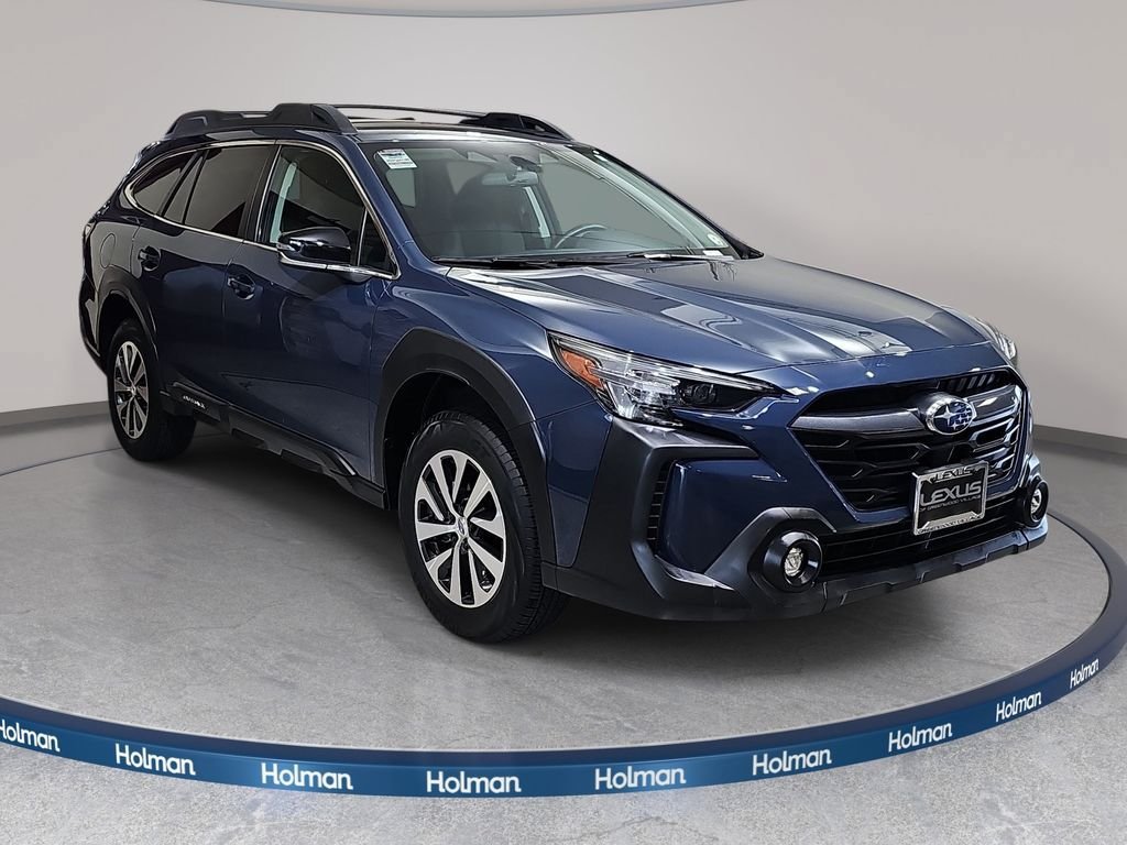 Used 2024 Subaru Outback Premium AWD/4WD image 4