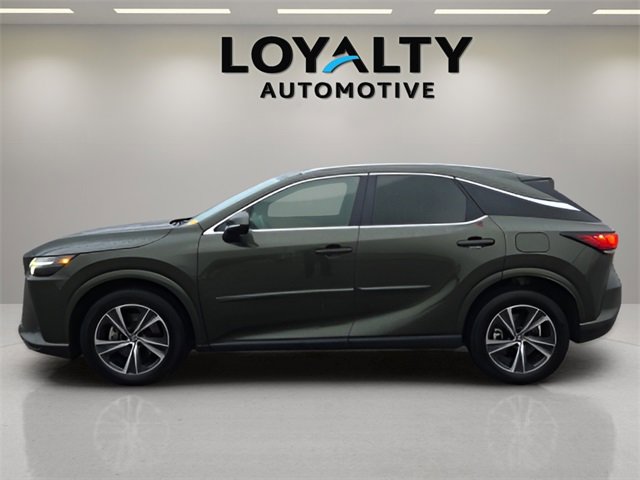 Used 2024 Lexus RX 350 Premium image 2