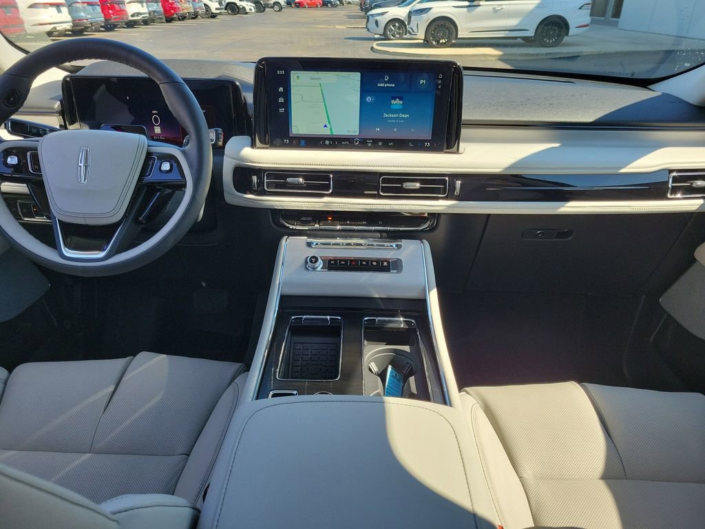 New 2026 Lincoln Aviator Reserve image 11