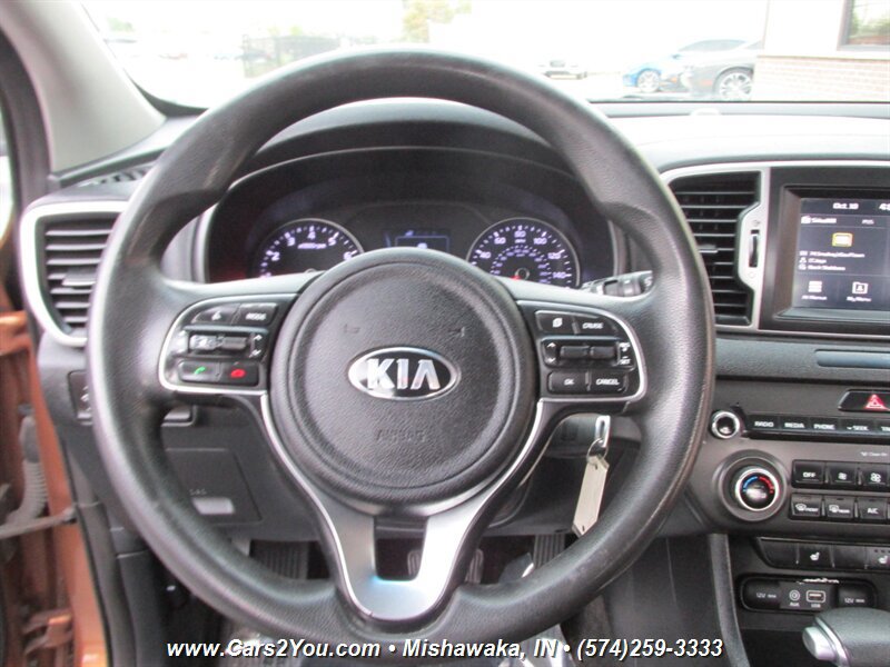 Used 2018 Kia Sportage LX w/ LX Popular Package FWD image 22