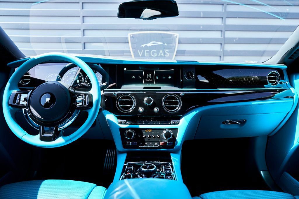 Used 2024 Rolls-Royce Ghost image 59