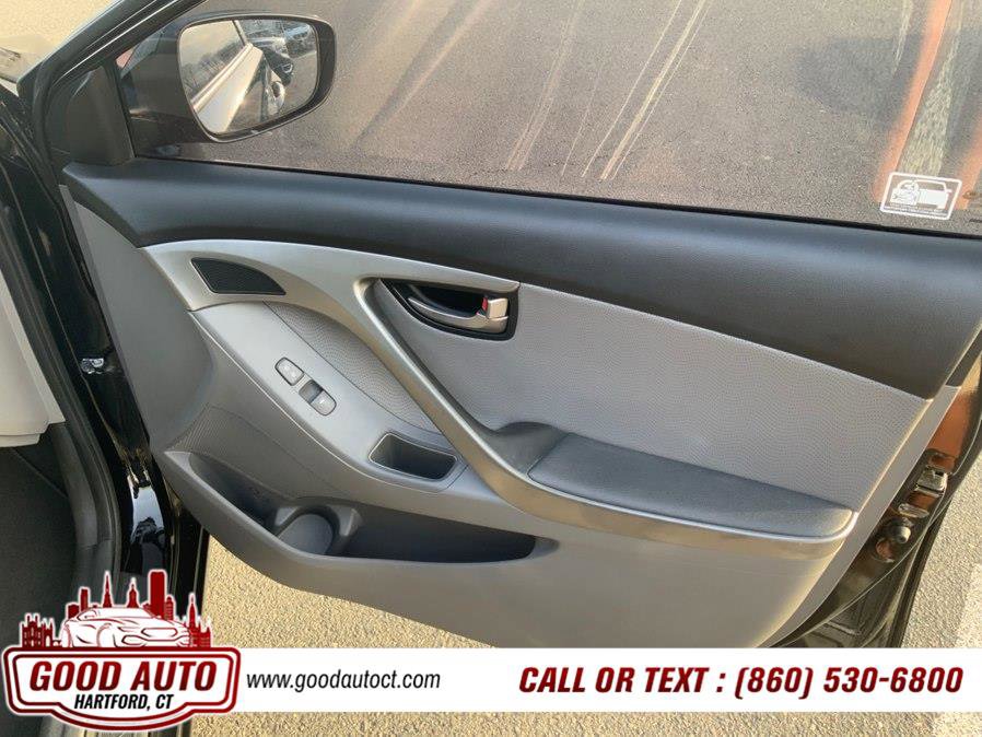 Used 2012 Hyundai Elantra Limited image 12