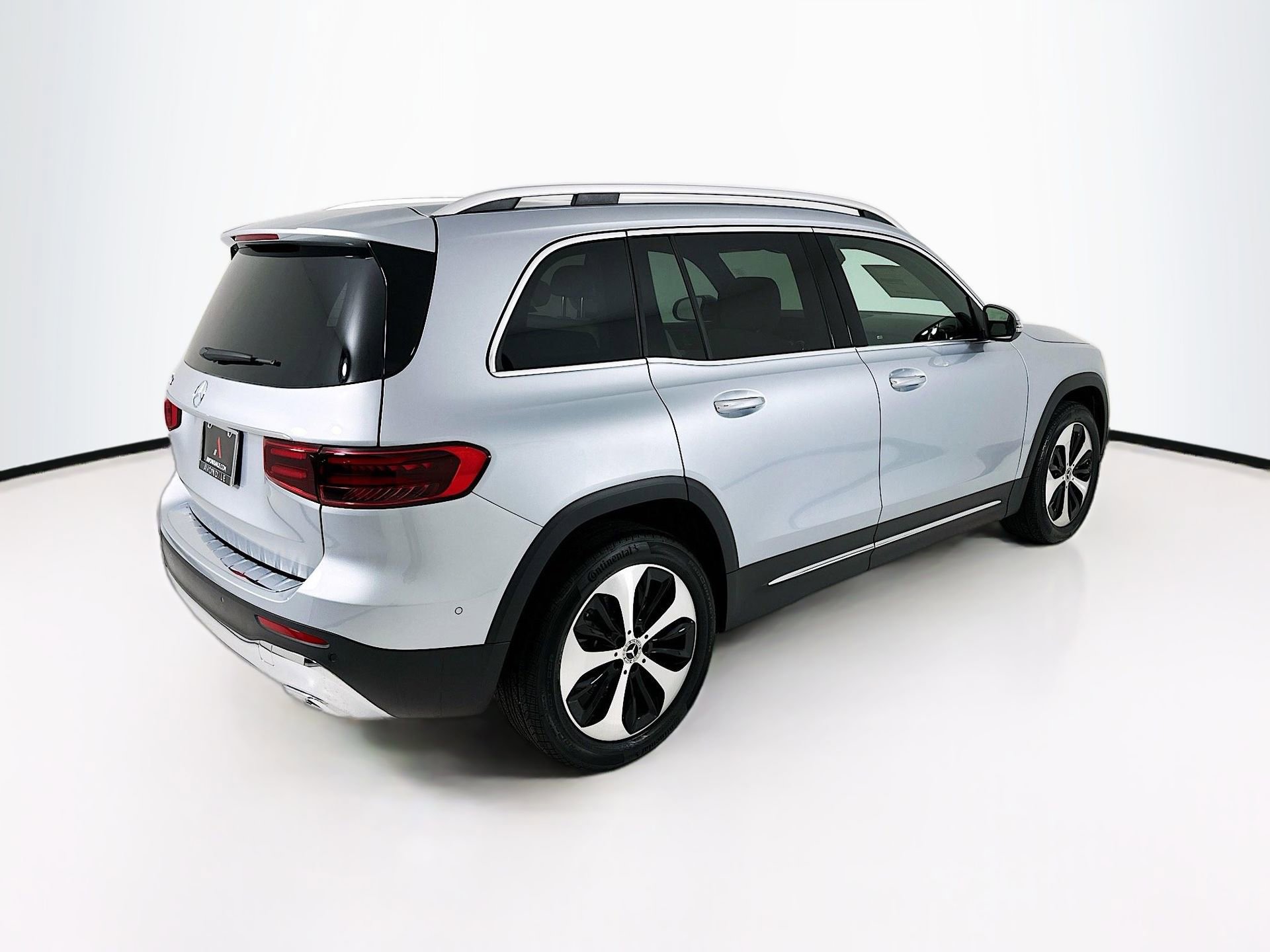 New 2026 Mercedes-Benz GLB 250 image 8