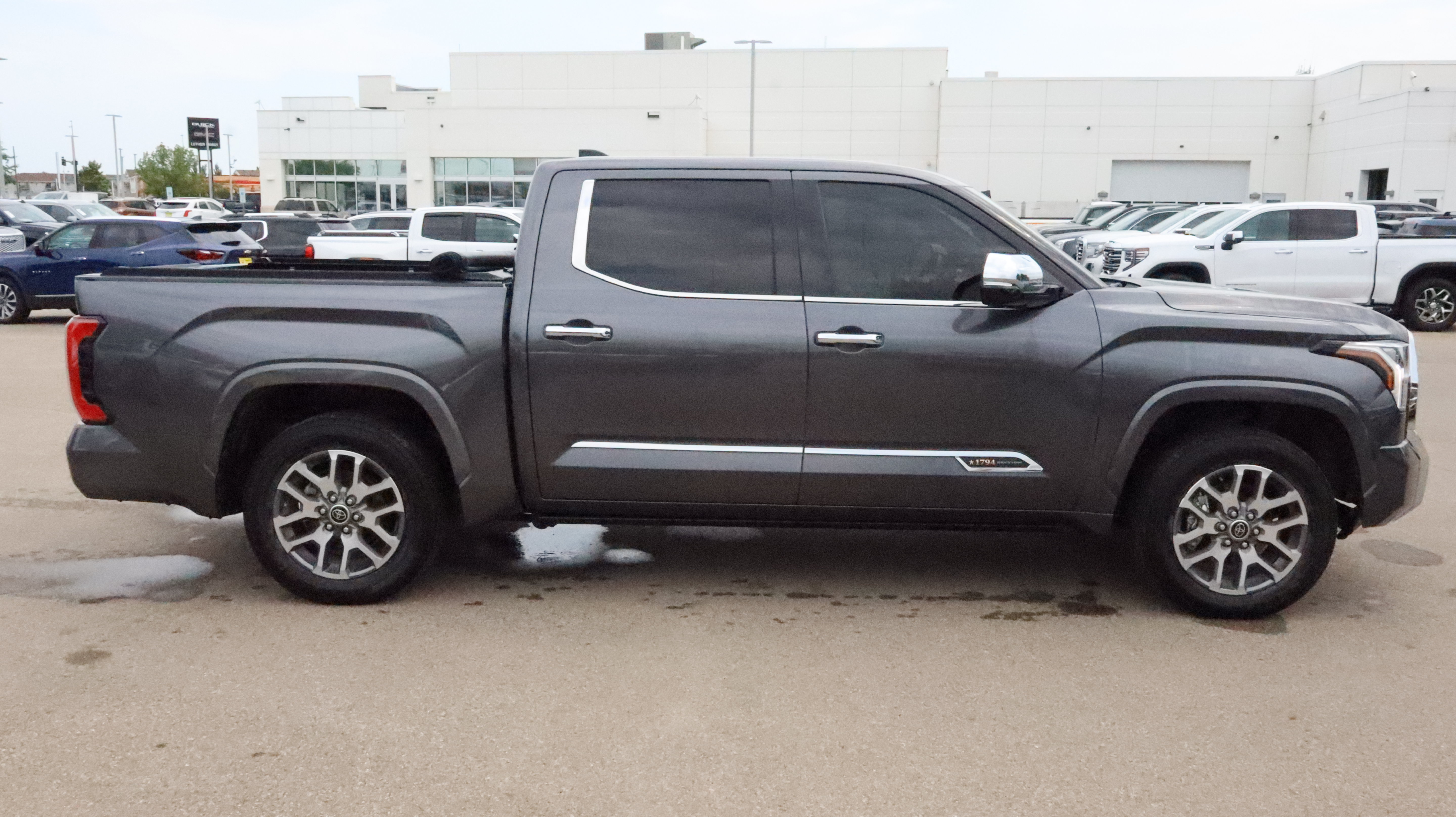 Used 2022 Toyota Tundra 1794 Edition w/ Advanced Package AWD/4WD image 8