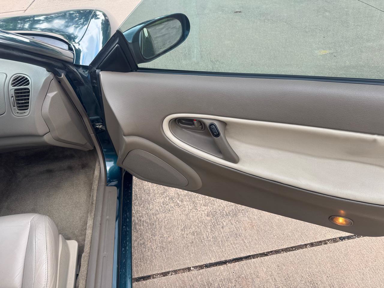 Used 1995 MAZDA MX6 FWD image 17