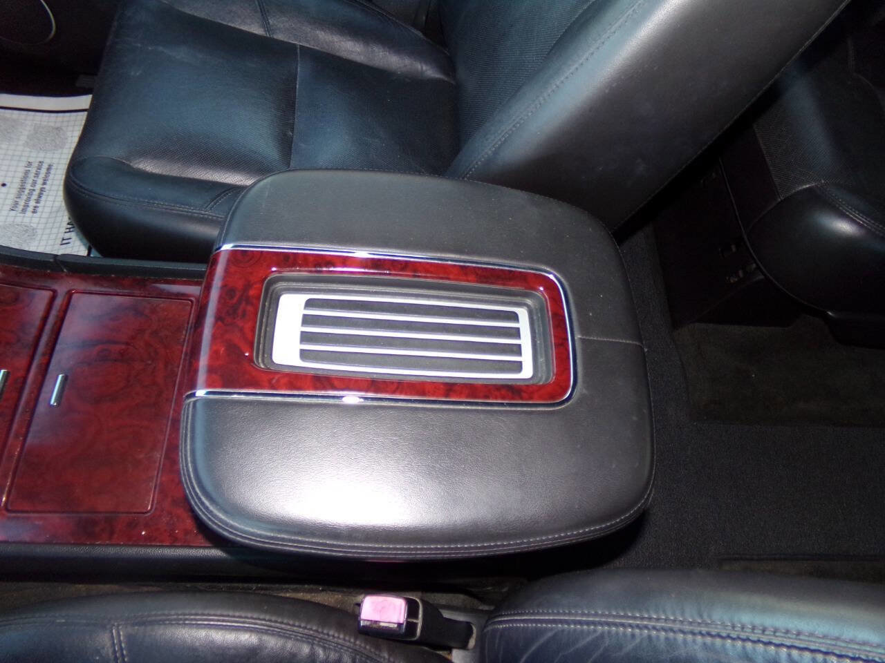 Used 2007 Cadillac Escalade AWD image 64