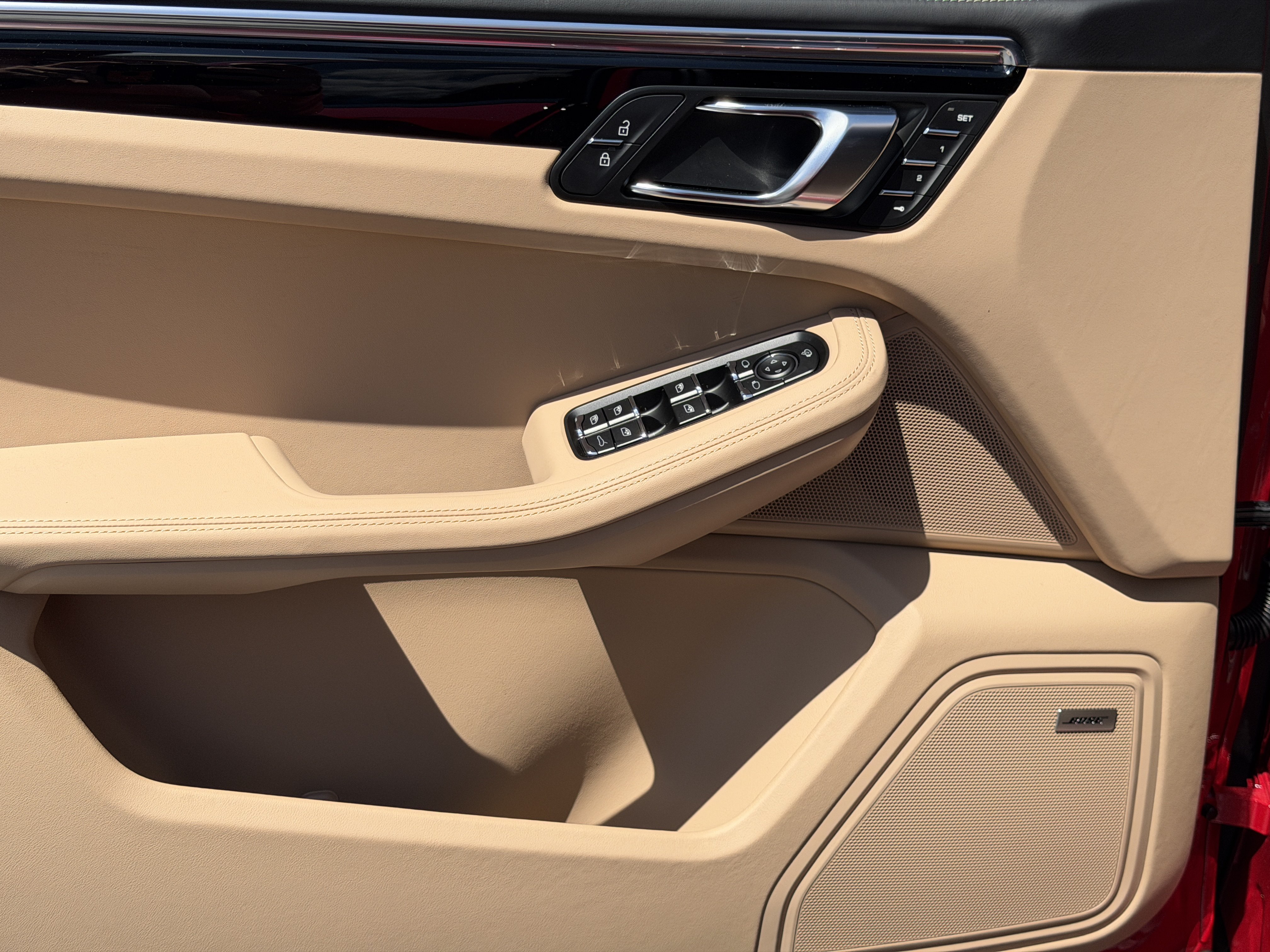New 2026 Porsche Macan Turbo AWD/4WD image 20