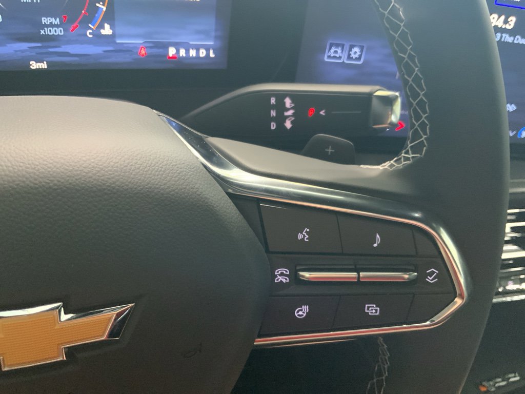 New 2026 Chevrolet Traverse LT FWD image 18