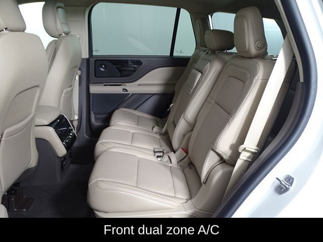 Used 2020 Lincoln Aviator Reserve w/ Equipment Group 201A image 13