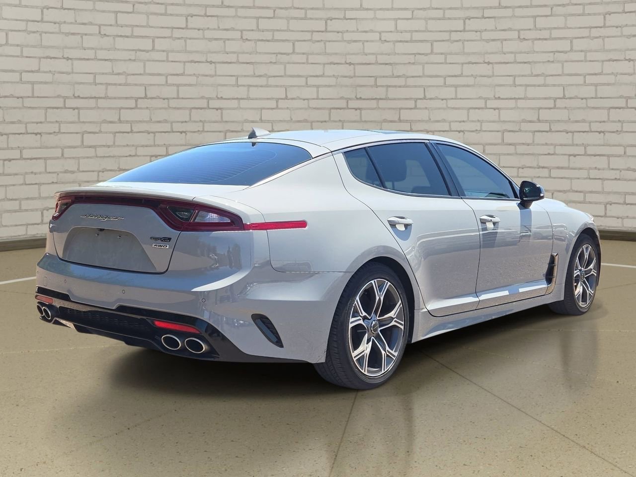 Used 2021 Kia Stinger GT-Line w/ Sun & Sound Package AWD/4WD image 5