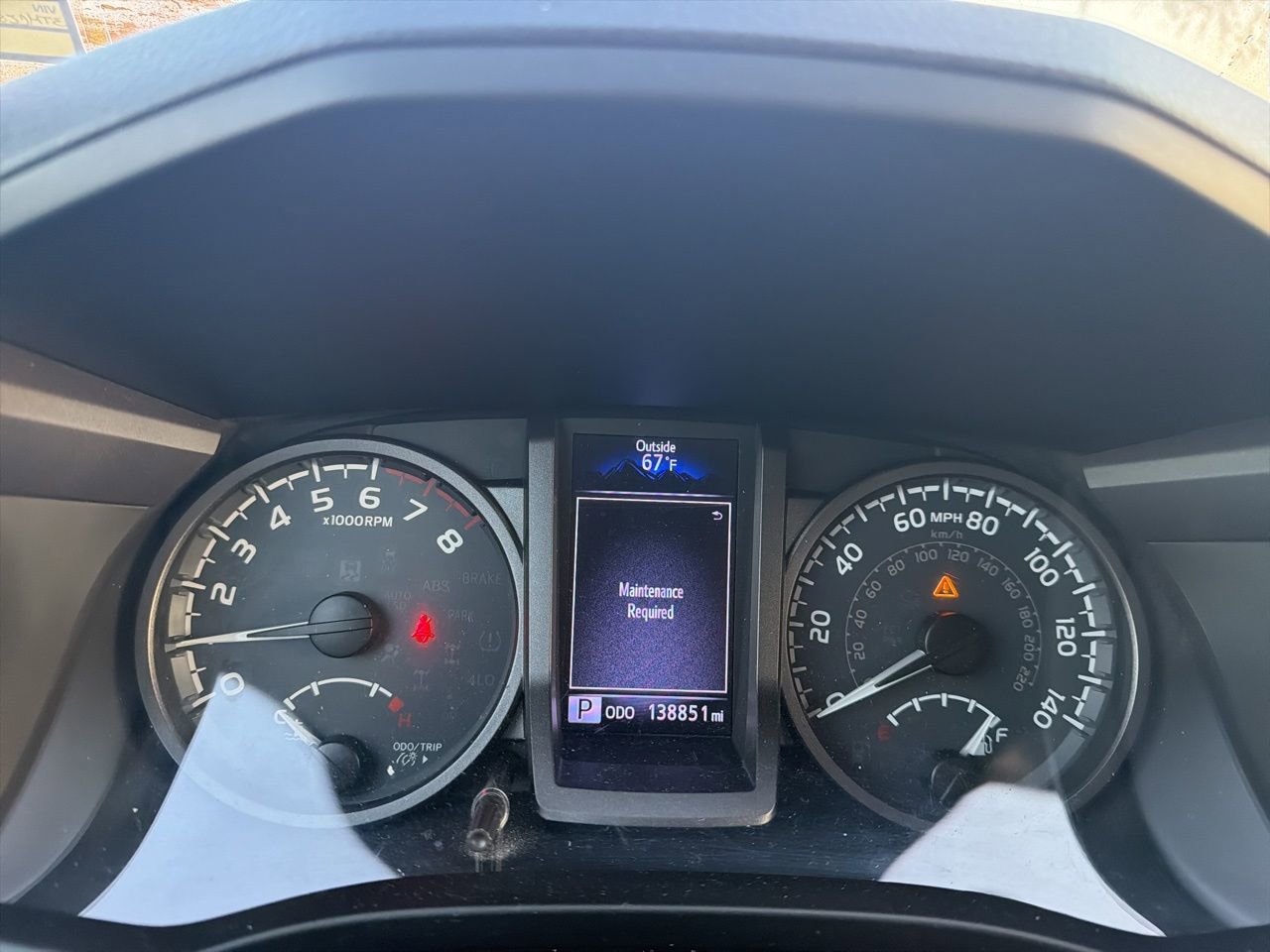 Used 2019 Toyota Tacoma TRD Sport image 12